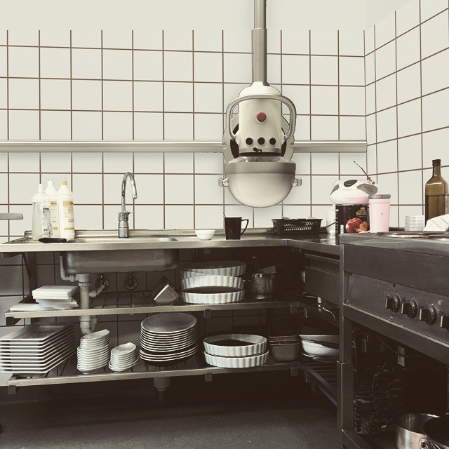 Rendering put in context

#designprocess #designstudent #design #creative  #kitchen #kitchenaid #mix
