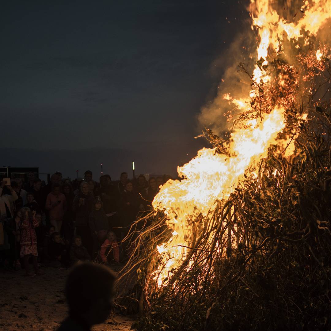 Yesterday was "Sankt Hans aften" (saint Johns eve). Apparent something the Baptist Johannes been bor