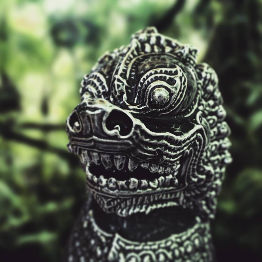Render inspired by @esbenoxholm video about rust and the use of curvature map for opacity. I learned